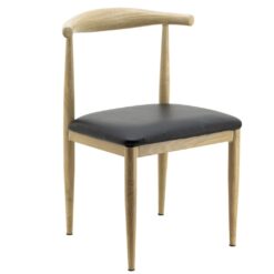 Bow Chair in Oak